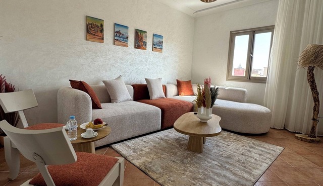 Dar Lehbib: Beach, Medina, Wifi & Comfort