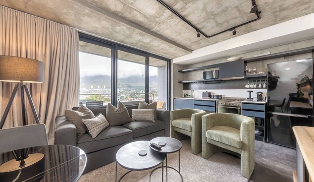 Designer Bo Kaap Studio | Communal Pool