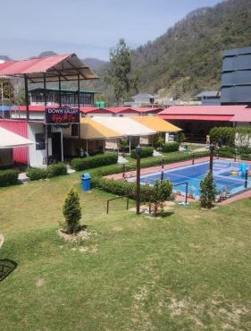 Down Valley Resort