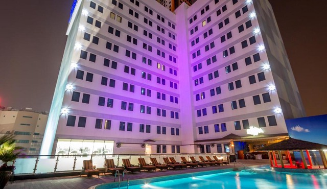 Elite Crystal Hotel