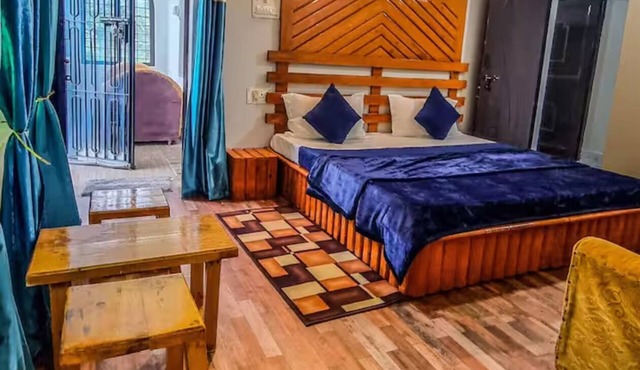 Entire house Route 707 Farmstay Kitchen Tehri
