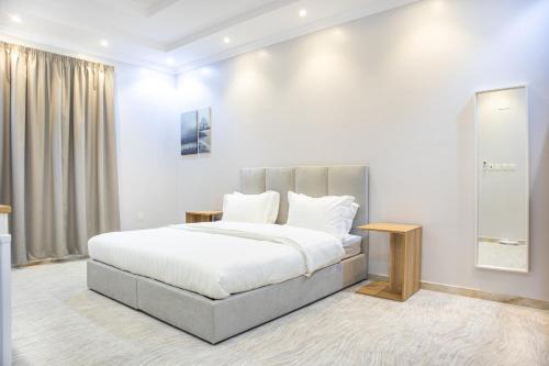 Family Apartments 15 Mins Drive to Al-Masjid Nabawi - Nozol Noor 4