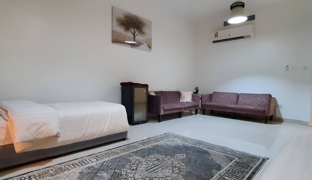 Fully Furnished rooms in beautiful Riyadh, Saudi Arabia Near Metro station