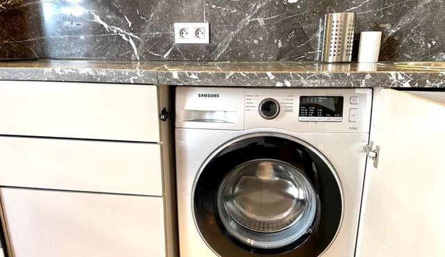 Gauthier 302 Soho-1min by Walk From Twin Center