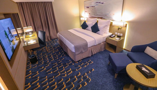 Golden Tulip AL Waha Hotel - Unayzah