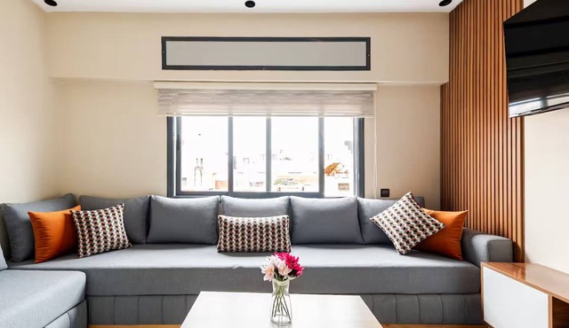 Gorgeous City Center apartment near the beach and the portugaise city