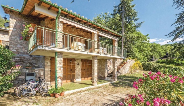 Gorgeous home in Magione -PG- with WiFi