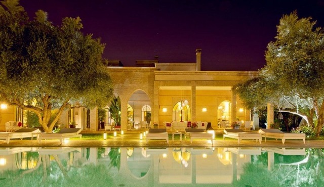 Grandiose Villa ,5 Schlafzimmer in der Nähe des Zentrums . by Interhome