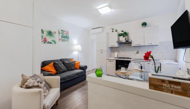 GuestHost - Ponte Vecchio & Boboli Modern Apartment in Florence