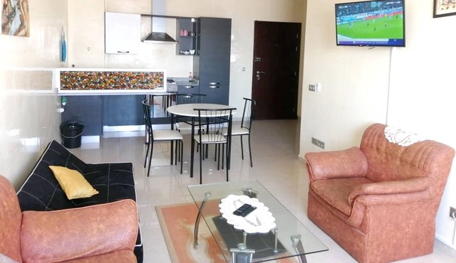 Homerez - Appartement 5 km away from the beach for 4 ppl. with shared pool