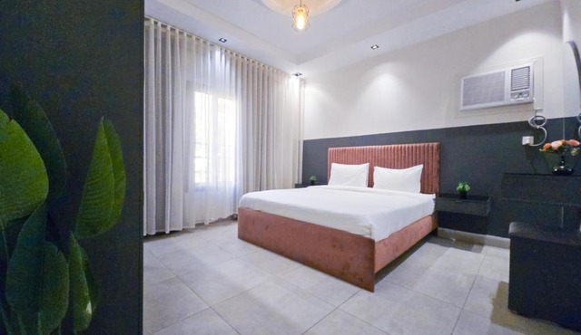 Hometel An Nahdah1