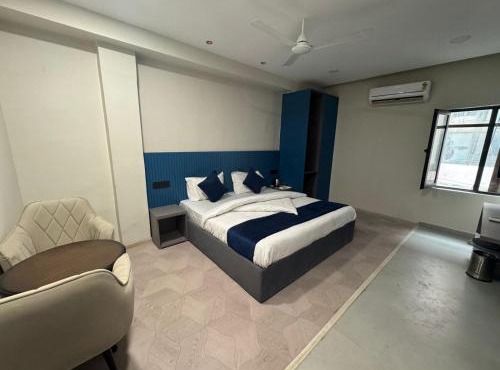 Hotel Aryan Inn at Railway Station Road, Haridwar