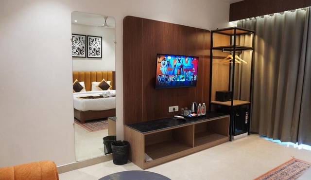 HOTEL AYUSHMAN