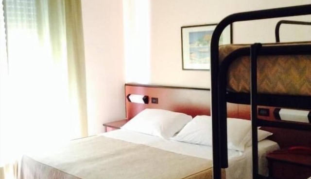Hotel Du Parc in Atri