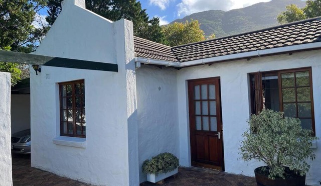 Hout Bay Perfection -Studio Apartment.