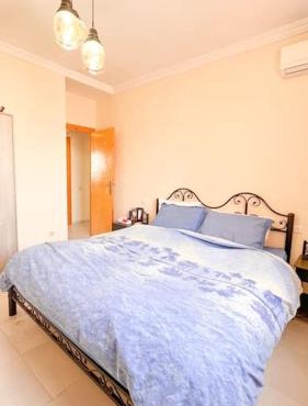 Ideally Located - Fully equipped 2 Bedrooms flat