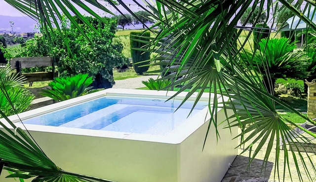 in Notaresco mit Grill und Garten by Interhome