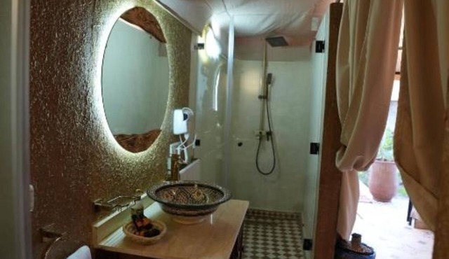 King Room with Pool View #4