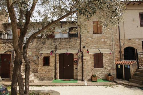 La Roccetta Assisi view Terrace Stone house