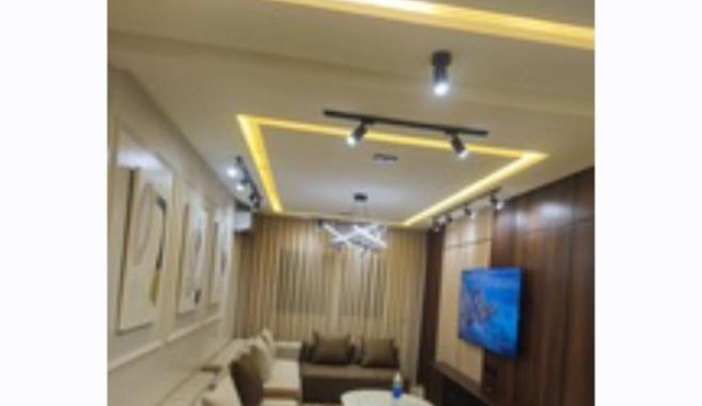 Large luxurious apartment opposite to Hassan 2 Mosqu and FAIR international casablanca , near downtown prohibited arb unmarried couples, Free underground parking for buildings, 3 rooms, 2 bathroom, living room