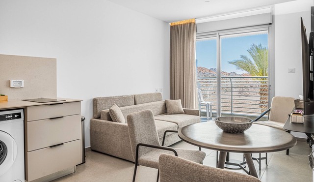 Light Filled Modern Eilat Getaway by Sea N Rent