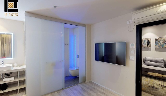 Link hotel & Hub By Dan Hotels