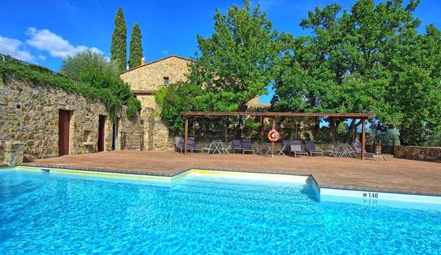 Lovely apartment for 3 guests with pool, A/C, TV, pets allowed and panoramic view