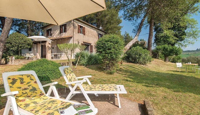 Lovely home in Collevecchio -RI- with WiFi