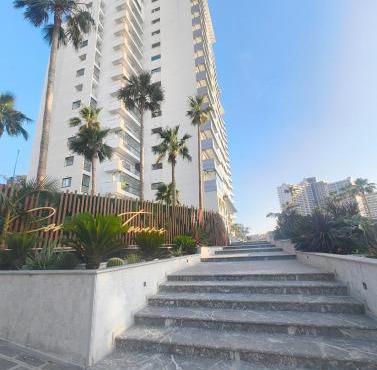 Luxueux appartement piscine et vue mer