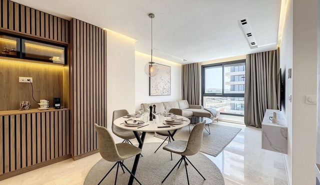 Luxueux et Moderne Appartement 5 à Malabata