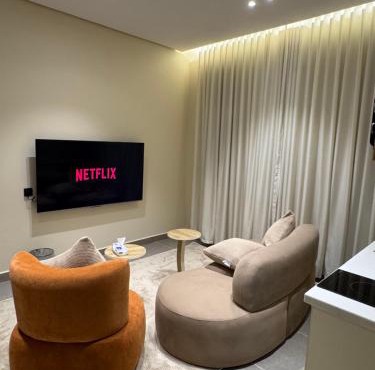 Luxury studio
