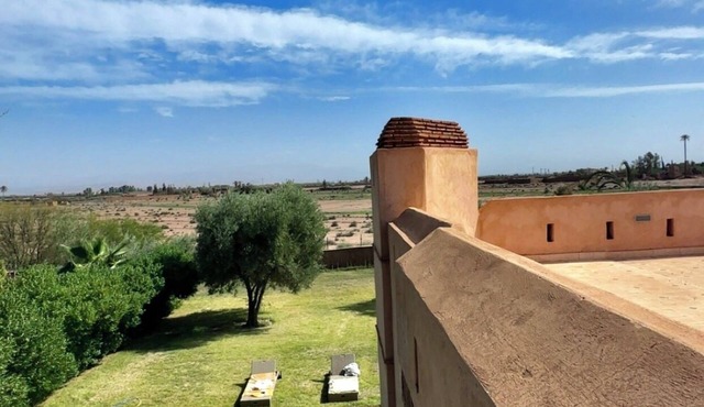 Beautiful family villa near Marrakech, with large garden, private swimming pool