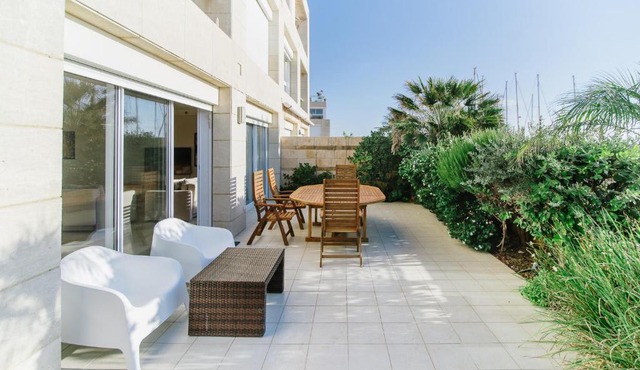 Marina Apartment by Olala Homes