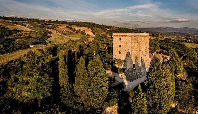 Medieval tower with panoramic views in Todi