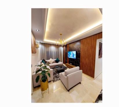 modern apartment opposite to HASSAN2 MOSQUE & FAIR international casablanca , near downtwn, with side SEA view with sports machines with free underground GARAGE prohibited for unmarried couples of Arab original apartment too QUIET