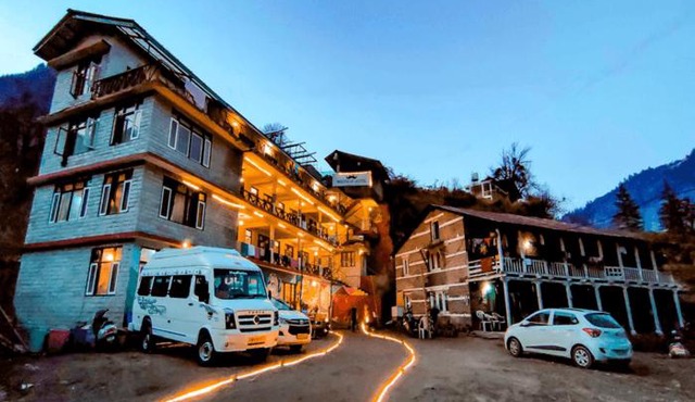 Moustache Manali