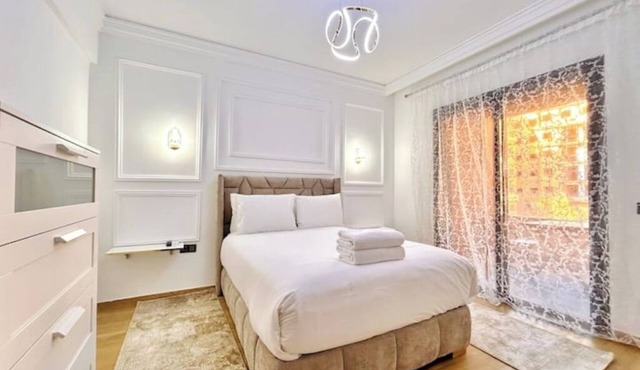 New comfortable apartment 2 min from M-Avenue Balcony and Parking