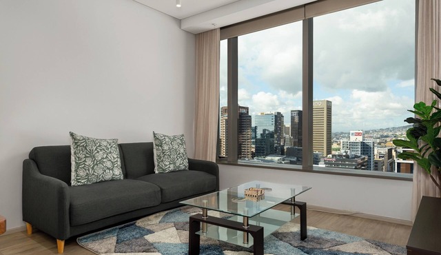 New De Waterkant Apartment with Mountain Views