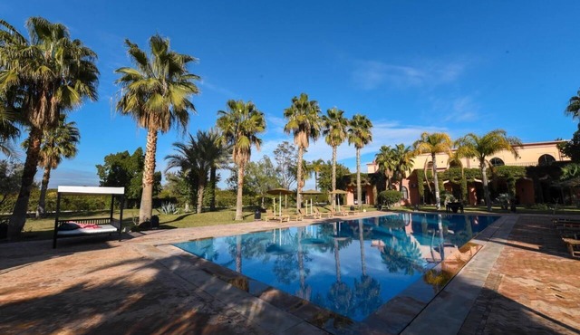 *NEW* - Private Suite in Marrakech - Breakfast & Pool - 15 min from the city center