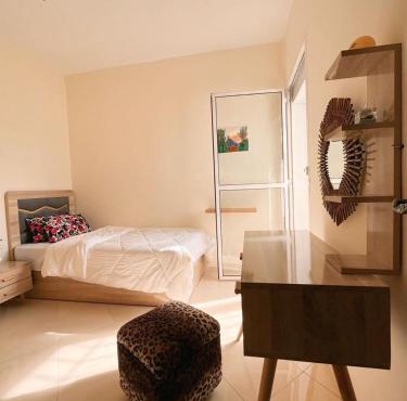 Nice apartment by the beach