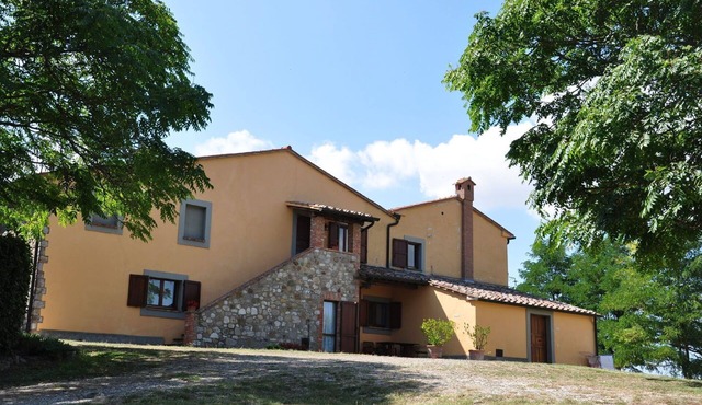 Nice apartment for 2 guests with pool, WIFI, TV, patio, pets allowed and panoramic view