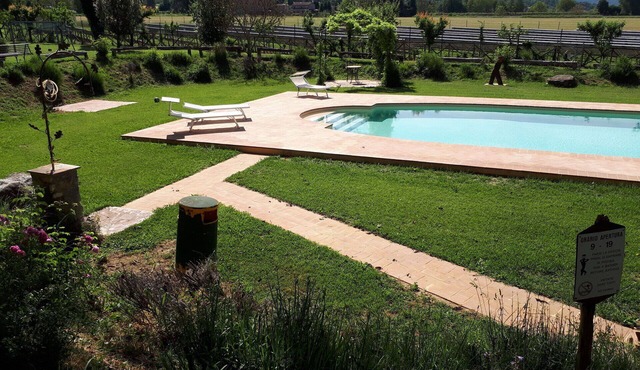 Nice apartment for 4 guests with pool, WIFI and TV
