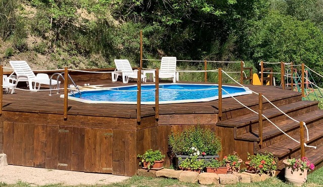 Nice home in spoleto pg with private swimming pool, can be inside or outside