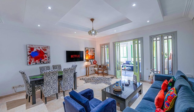Oasis Hivernage Center with 2 bedroom avec Piscine & Terrasse