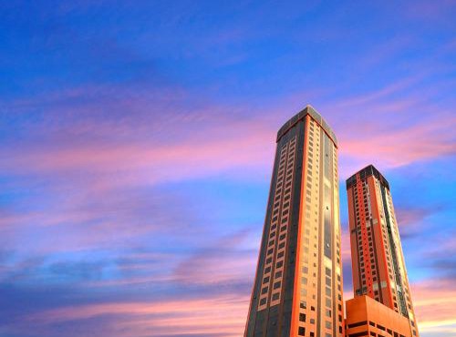 Orange Suites Hotel