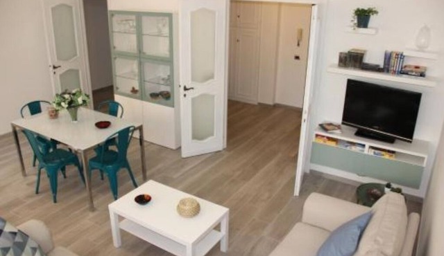 Ostia, apartment 50 mt from the beach, finished and quiet-sea view