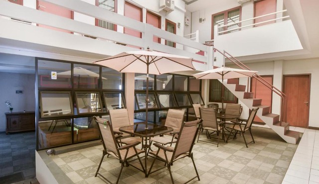 OYO 3203 De Java Residence in Sayang