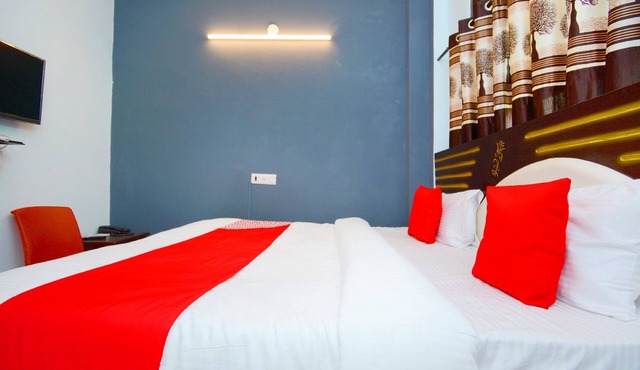 OYO 38123 Jb Inn