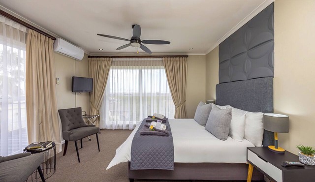 Plattekloof Premium Lodge