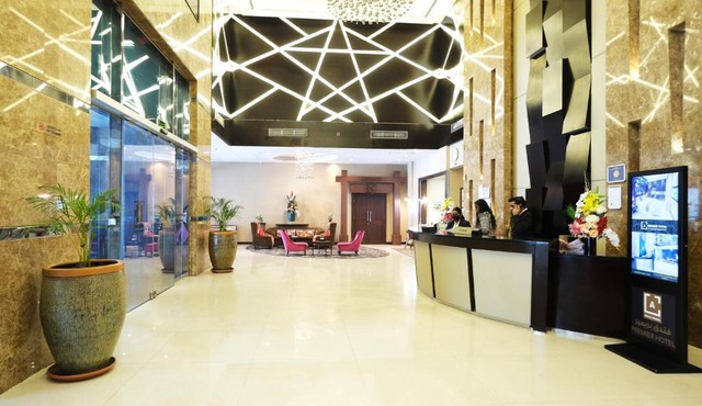 Premier Hotel